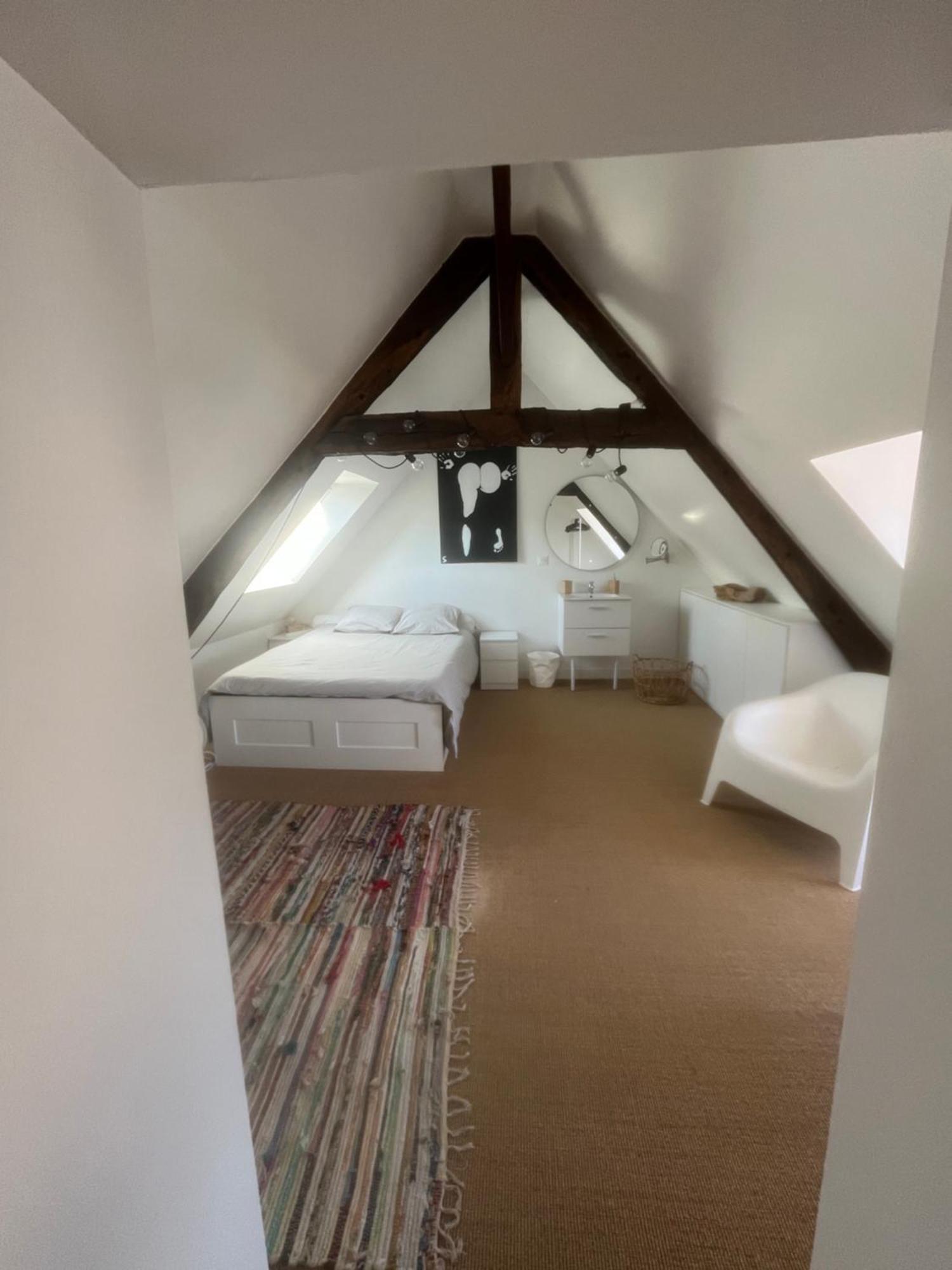 Granville Chambre D Hote Maison Renovee Charme المظهر الخارجي الصورة